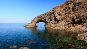 Tour Discovering the small Coves